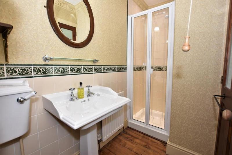 Deluxe Double Room image 4