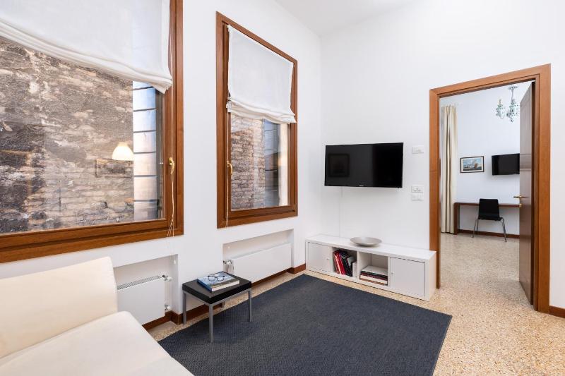 One-Bedroom Apartment (2 Adults) image 4