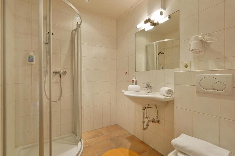 Double Room with Balcony and Panorama View image 4