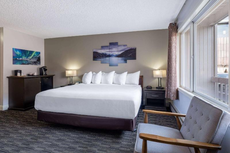 King Room - Mobility Access/Non-Smoking image 2