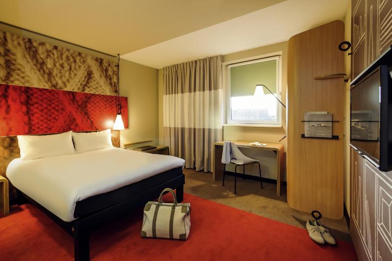 Ibis Berlin Hauptbahnhof - image 7