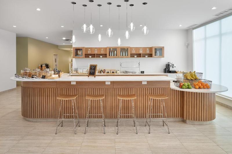 Element by Marriott Edmonton West - image 14