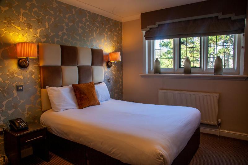 Double Room image 4