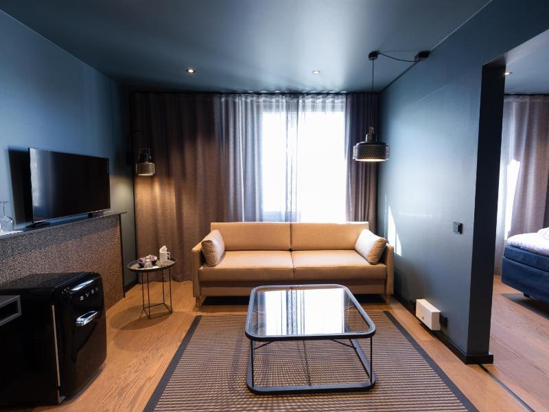 Superior Triple Room image 1
