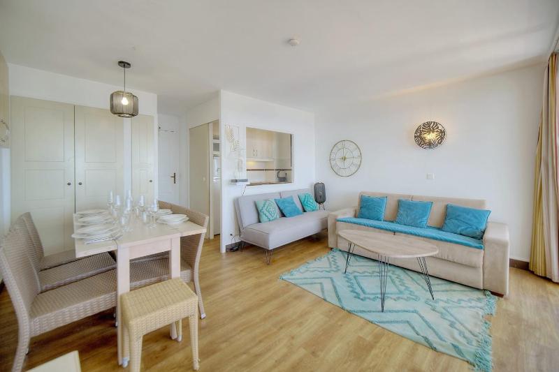 Upstays - sea view - Pool - Terrace - Parking - image 3
