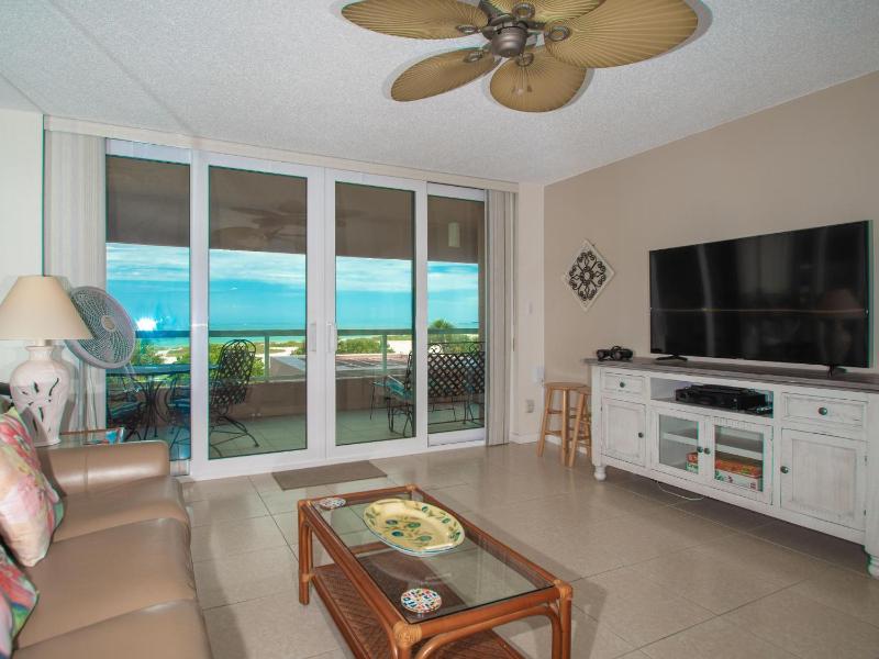 Crescent Beach Club 3B Beachfront Views of the Gulf - image 5