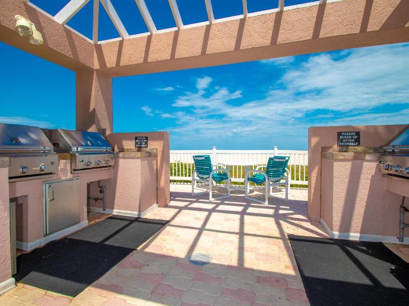 Crescent Beach Club 3B Beachfront Views of the Gulf - image 21