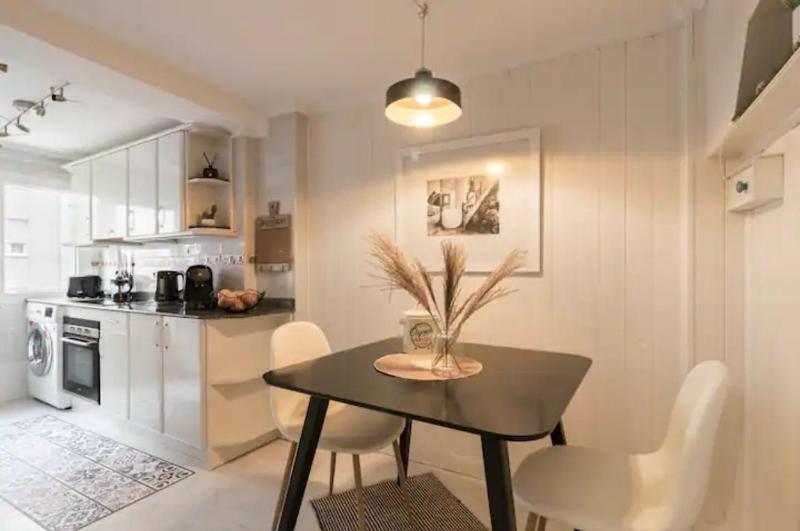 CENTRAL MONKEY APARTMENT - Grupo RH Santander - image 16