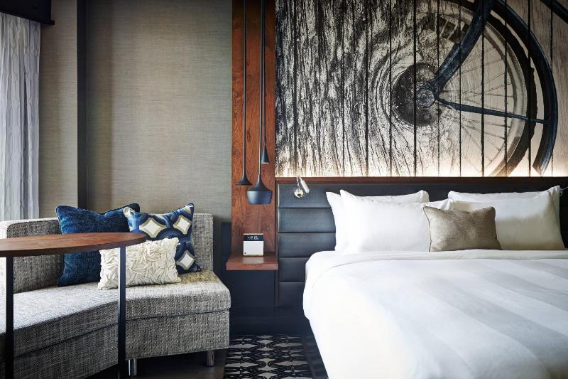 Portland Marriott Downtown Waterfront - image 10