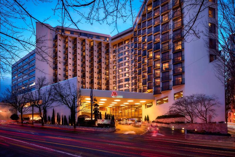 Portland Marriott Downtown Waterfront - image 9