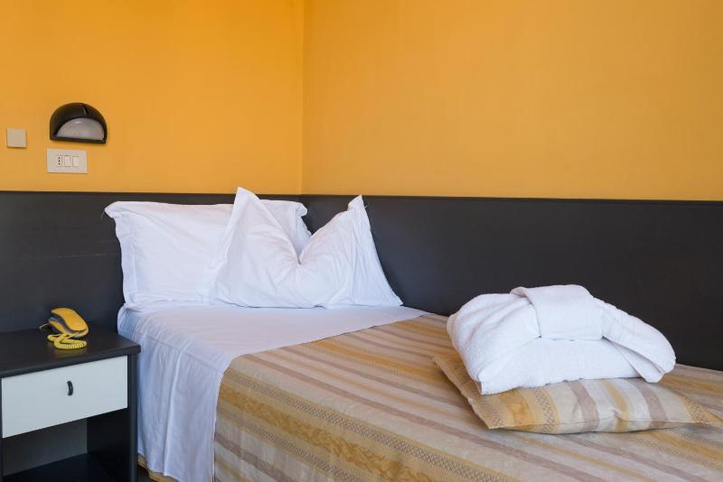 Single Room with Private Bathroom image 1