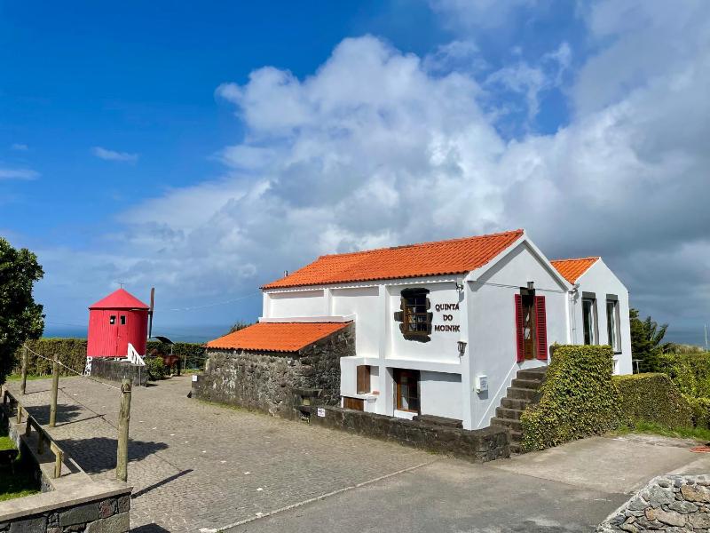Three-Bedroom House image 2