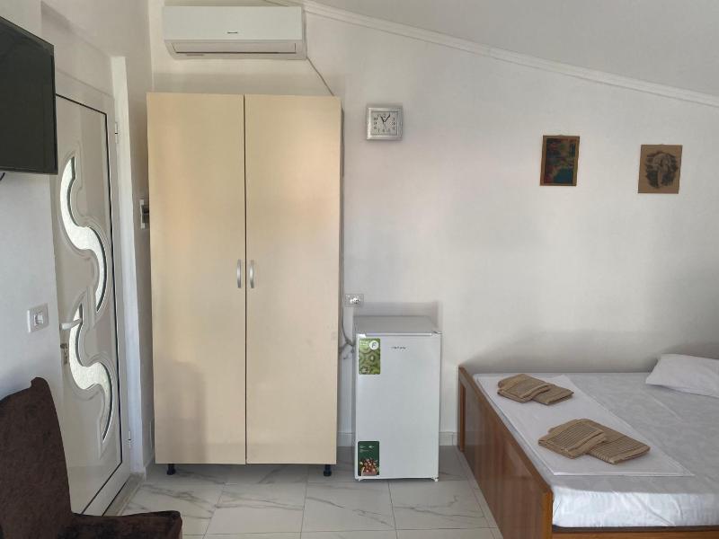 Vila Avni Likometi - image 10