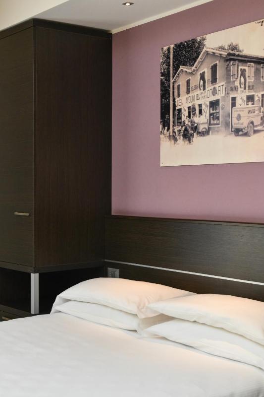 Hotel Vienna - image 1