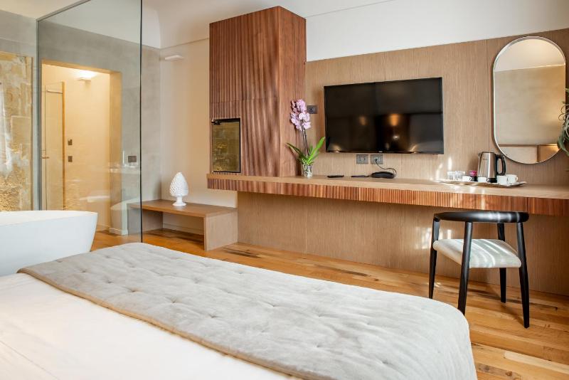 Junior Suite image 3