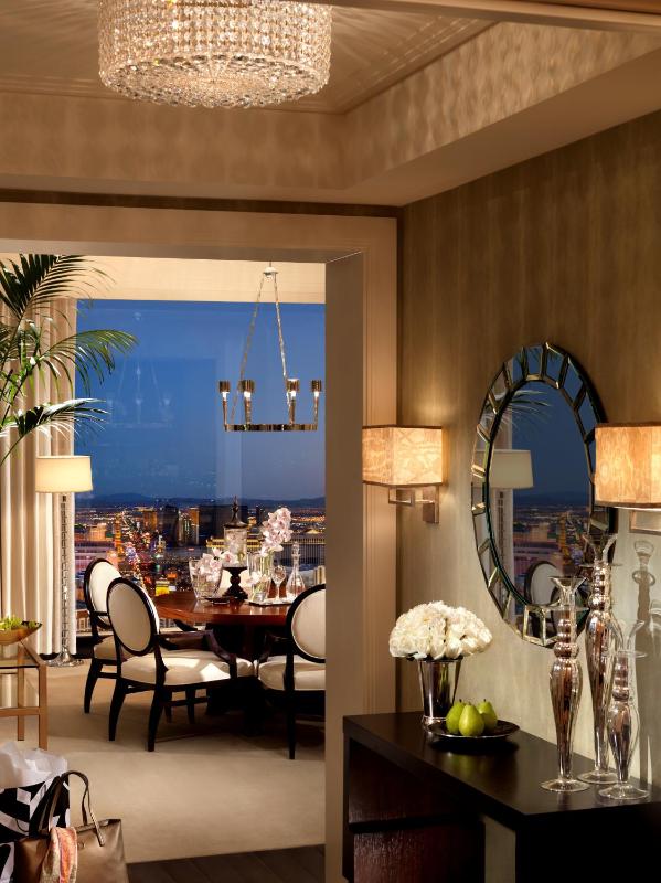 One-Bedroom Penthouse with City View image 2
