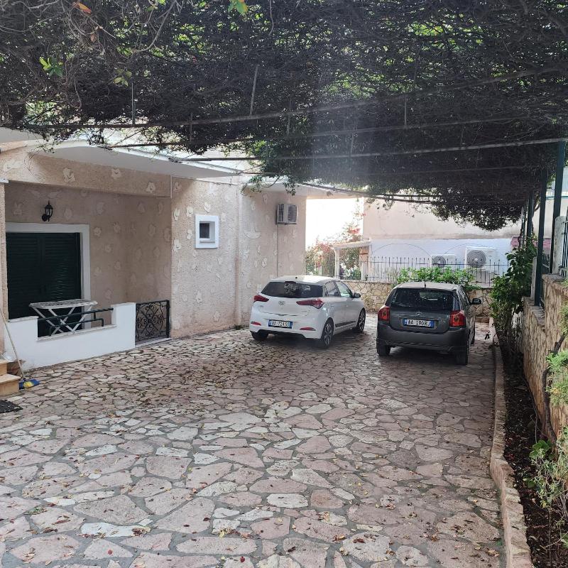 Amelie's Apartments & Beach Saranda - image 4