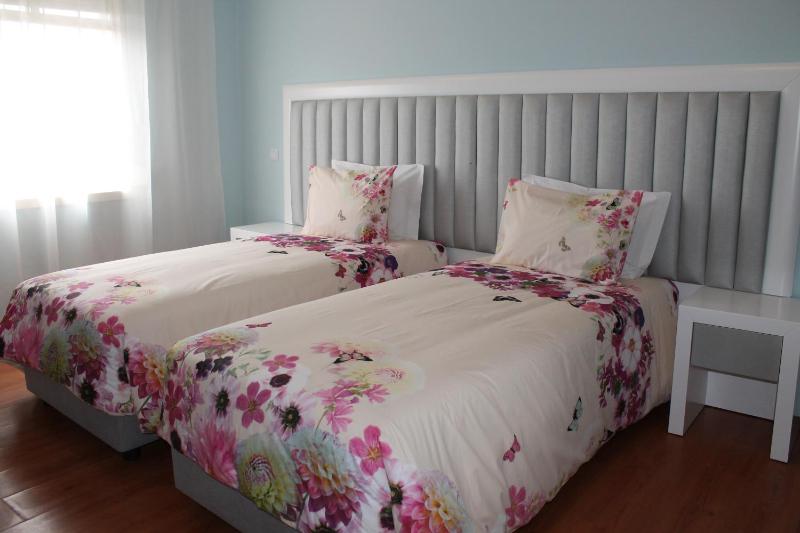 Grande Oceano Guest House - image 9