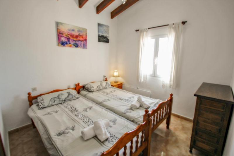 Cometa-86 - villa with private pool close to the beach in Calpe - image 8