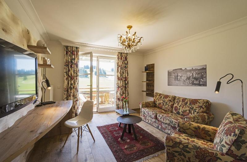 Superior Double or Twin Room image 2