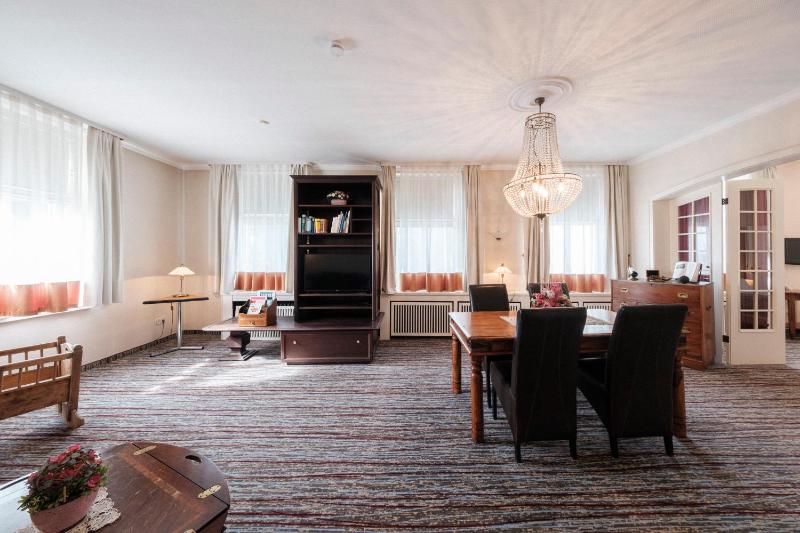 Suite image 3