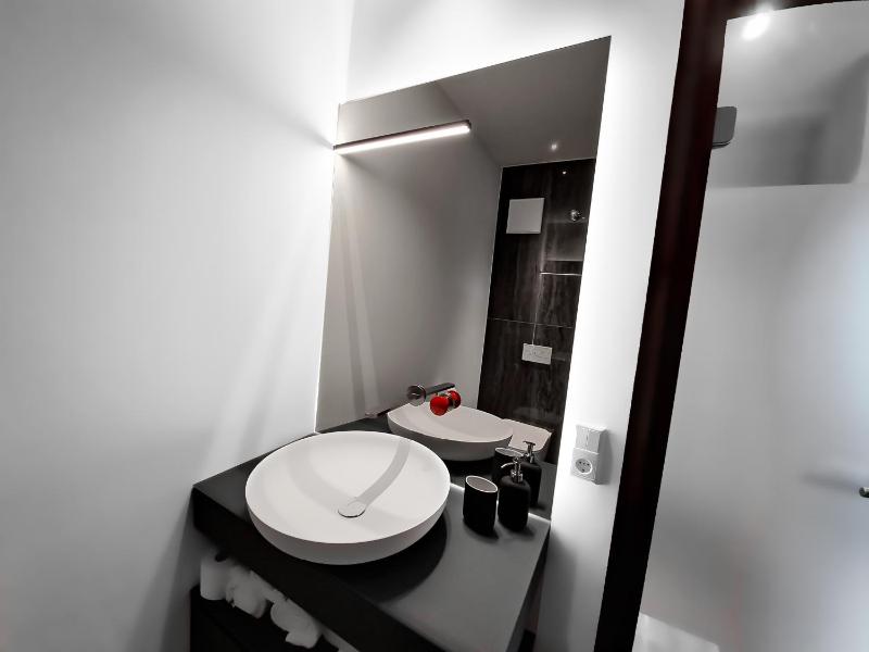 Business Double Room image 2