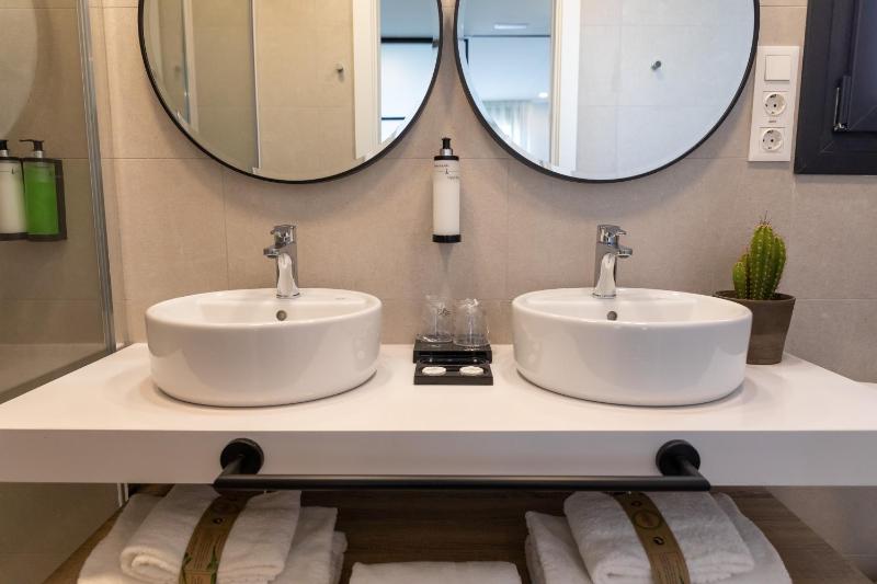Alidreams Lola Center Apartamentos - image 35