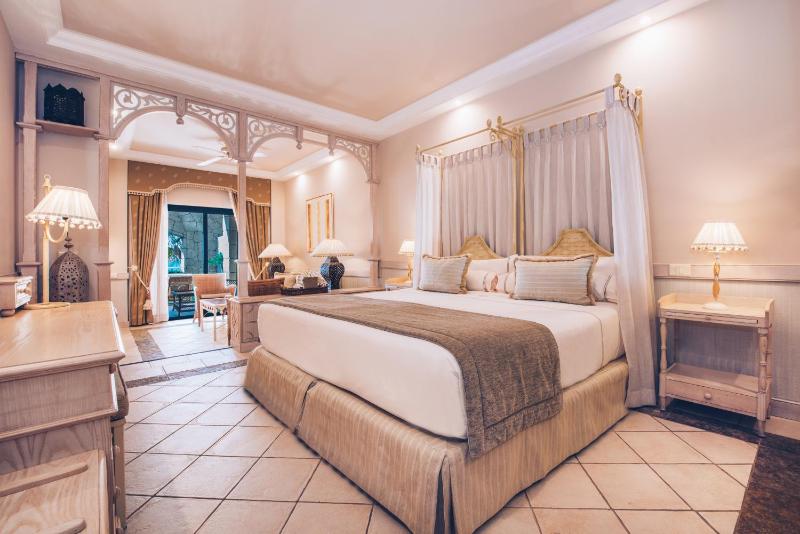 Star Prestige Junior Suite with Sea View image 2