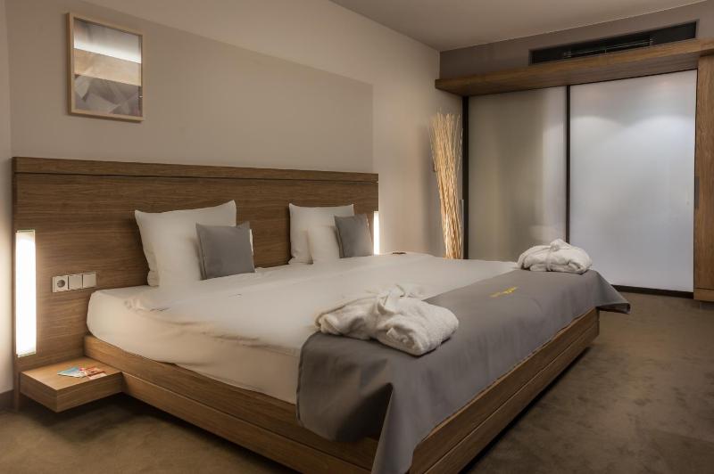 Junior Suite image 1