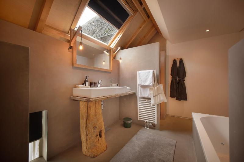 Suite image 4