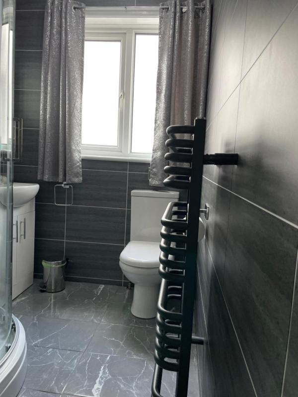 Standard Twin Room image 2