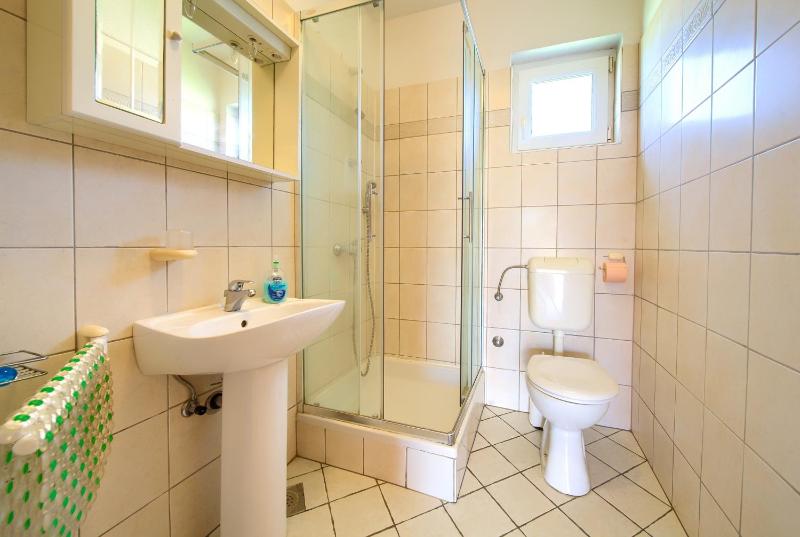 Apartment Henrik - image 17