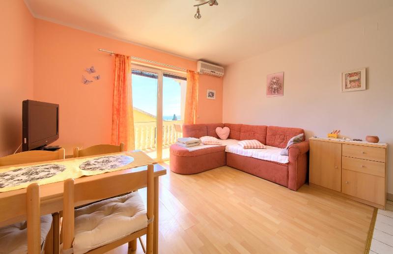 Apartment Henrik - image 19