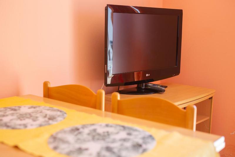 Apartment with Sea View image 3