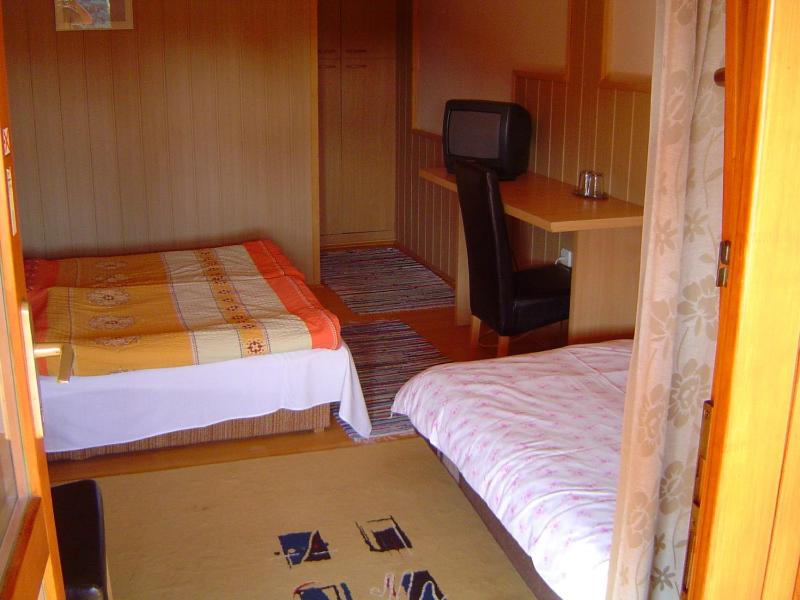 Twin Room with Sofa Bed image 3