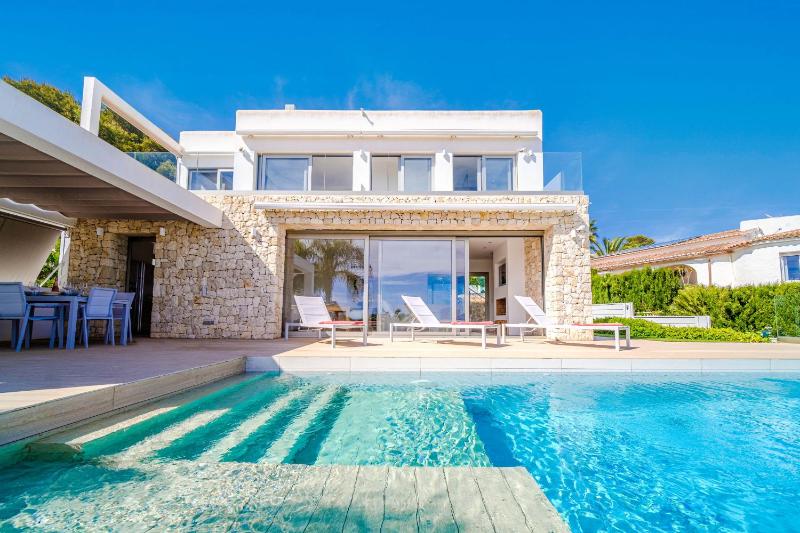 Villa Panoramique Javea by Rock Rentals Images