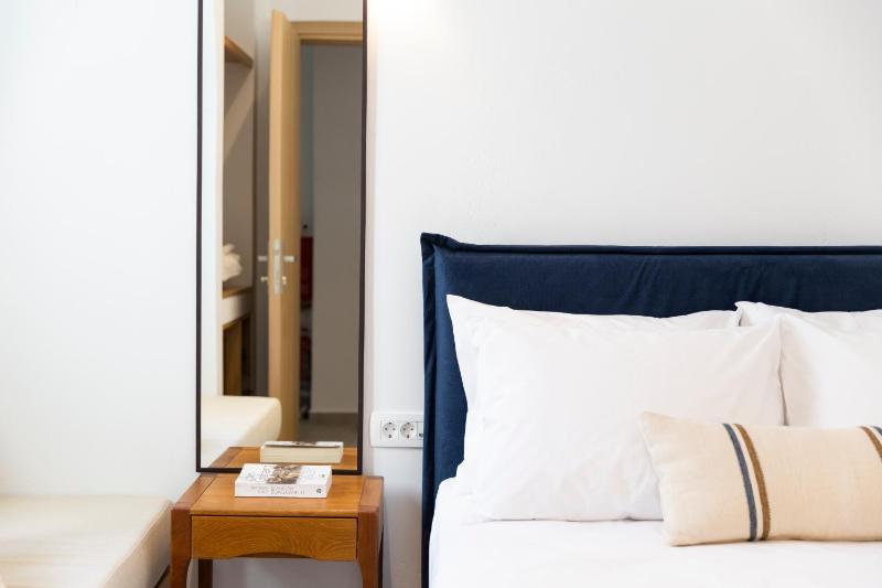 Double Room image 1