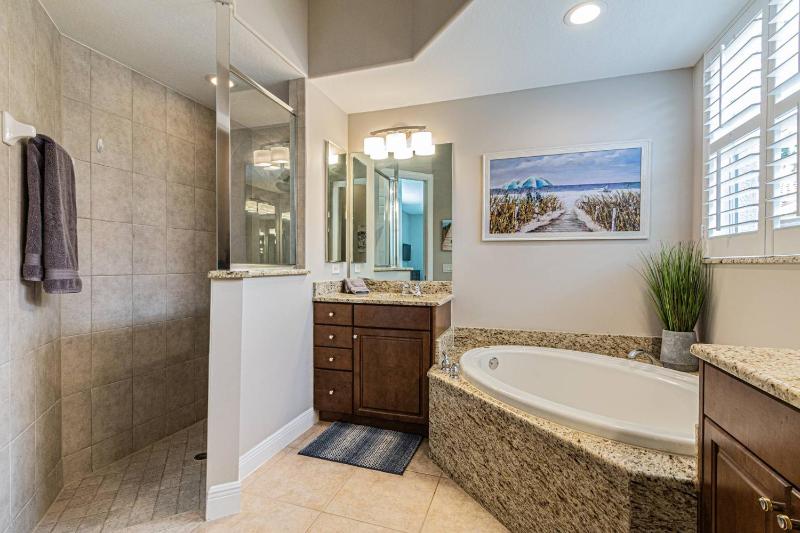 Briarwood- 974 Tivoli Ct. - image 13