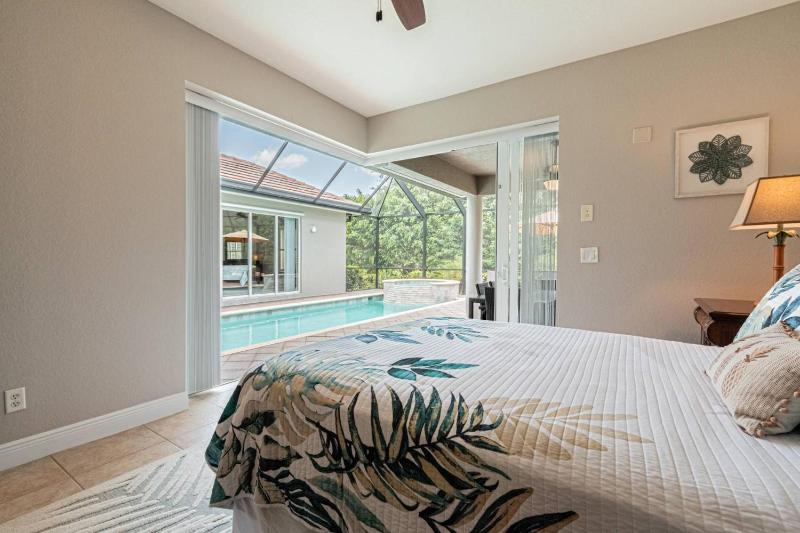 Briarwood- 974 Tivoli Ct. - image 3