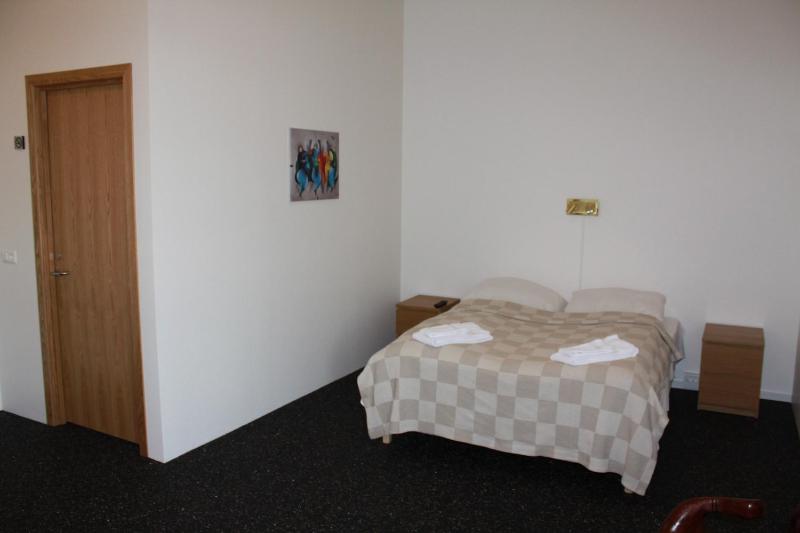 Superior Double Room with Private Bathroom image 4
