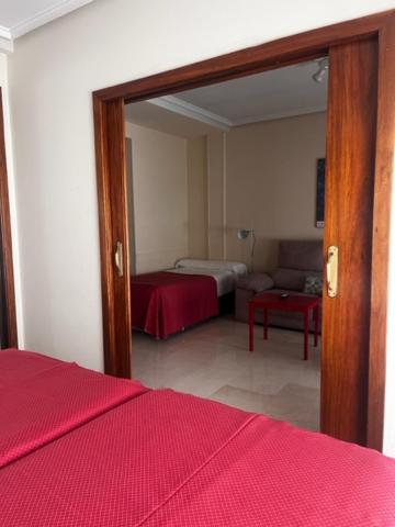 One-Bedroom Apartment (3 Adults) image 4