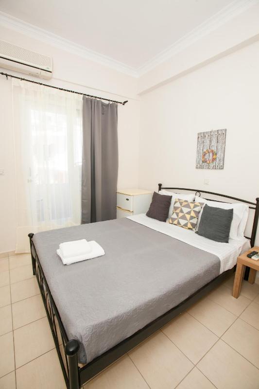 Single Room with Balcony image 1