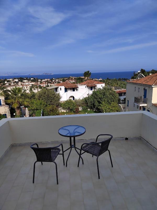 Double or Twin Room image 2