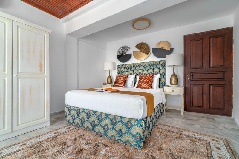 Megaron Skiathos Boutique Residence - image 21