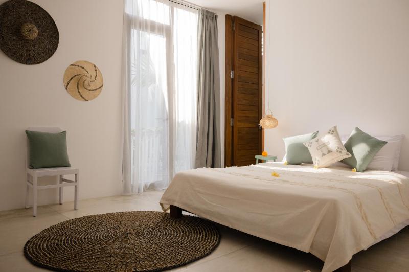 The Bed by The Sea - image 16