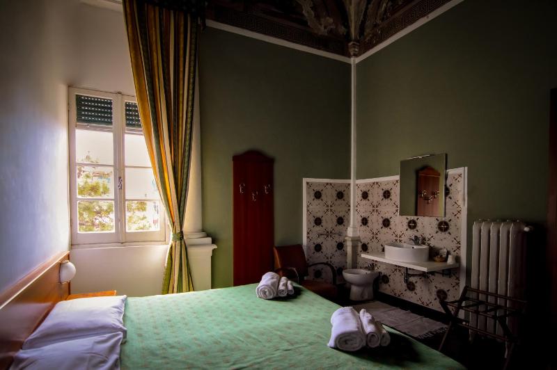 Double or Twin Room with Private External Bathroom image 3