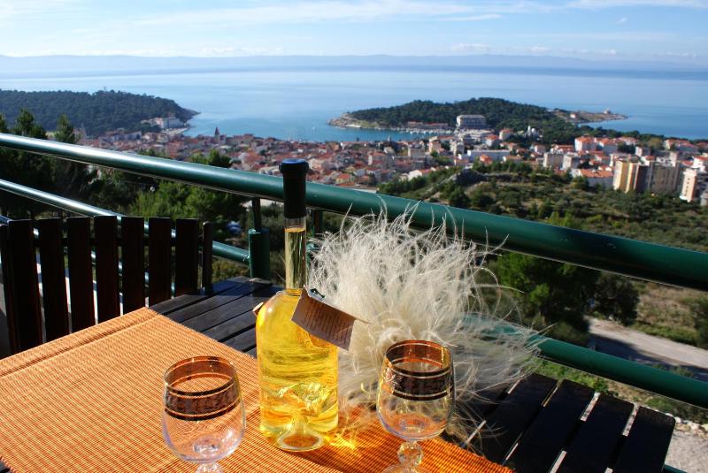 Villa with Sea View image 4