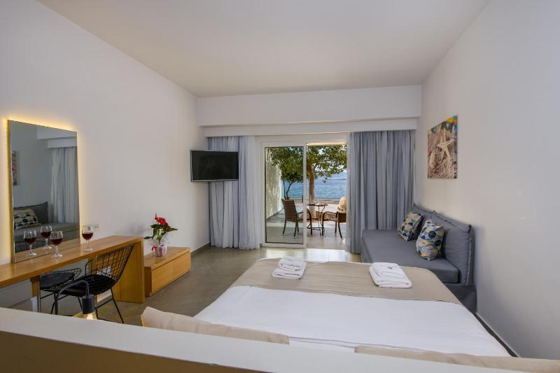 Studio Sea View image 3