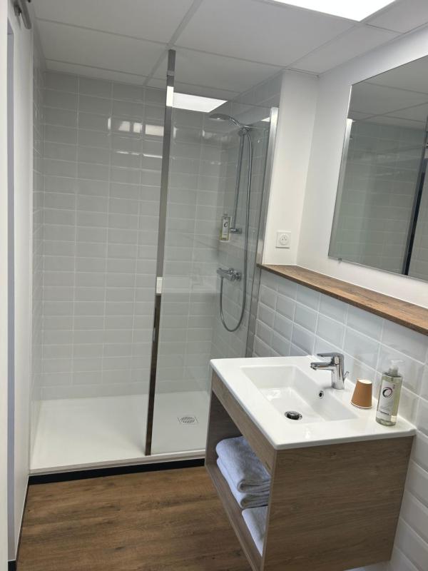 Double Room image 2