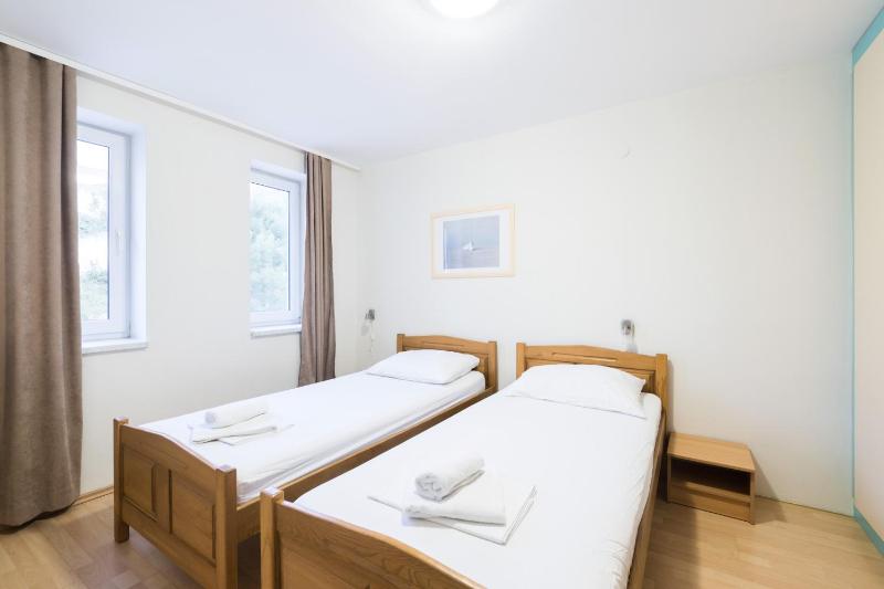 Double or Twin Room with Mountain View image 1